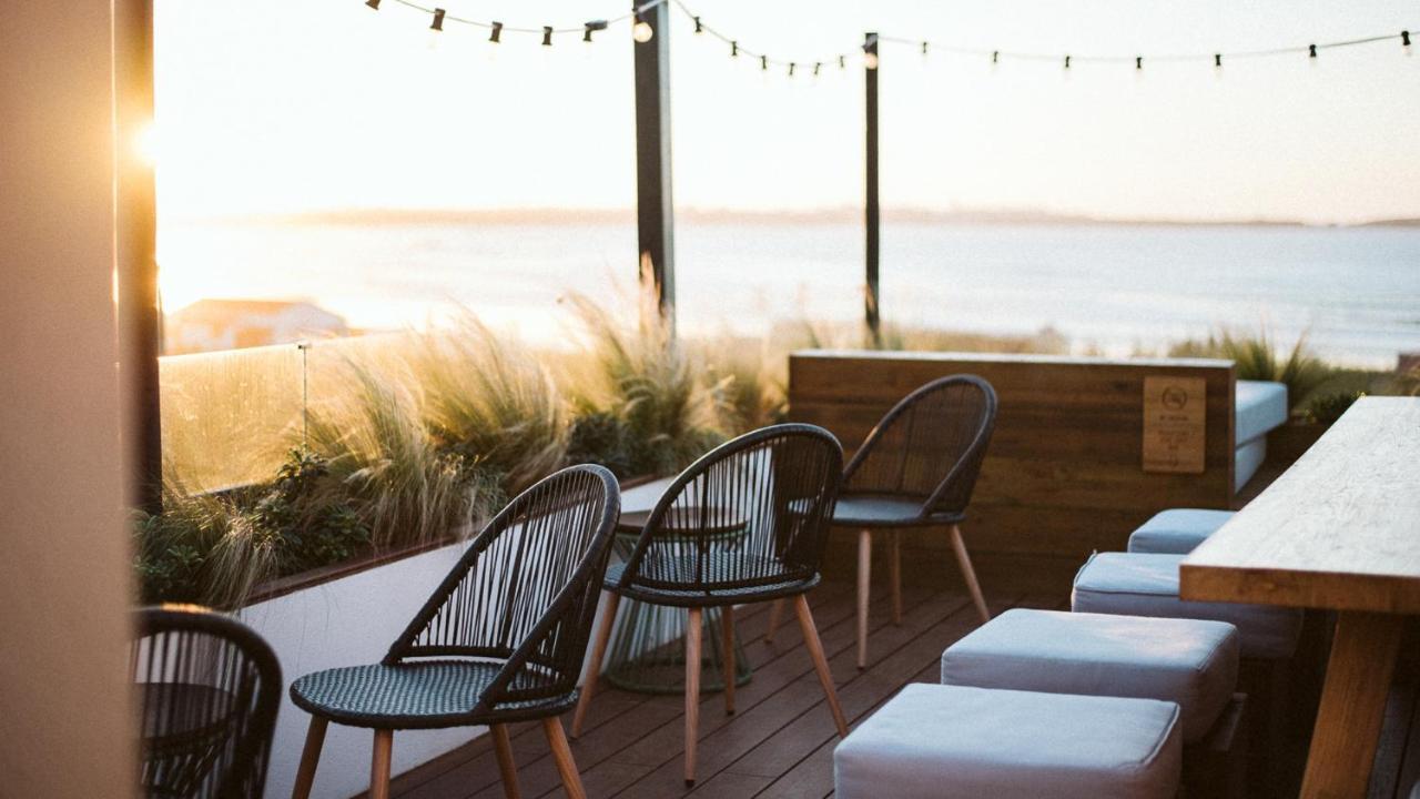 The Salty Pelican Yoga & Surf Retreat Peniche Exteriör bild