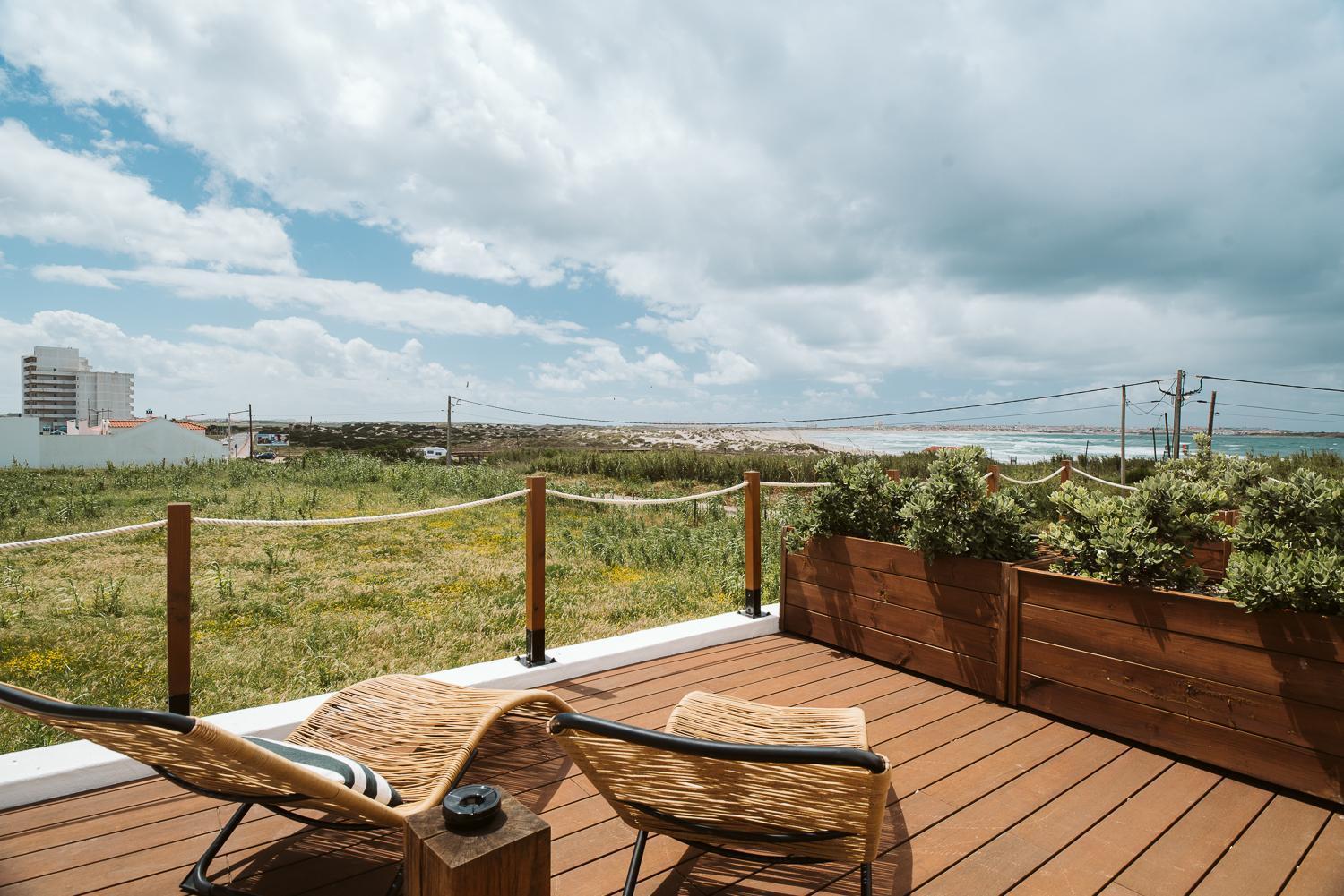 The Salty Pelican Yoga & Surf Retreat Hotell Peniche Rum bild