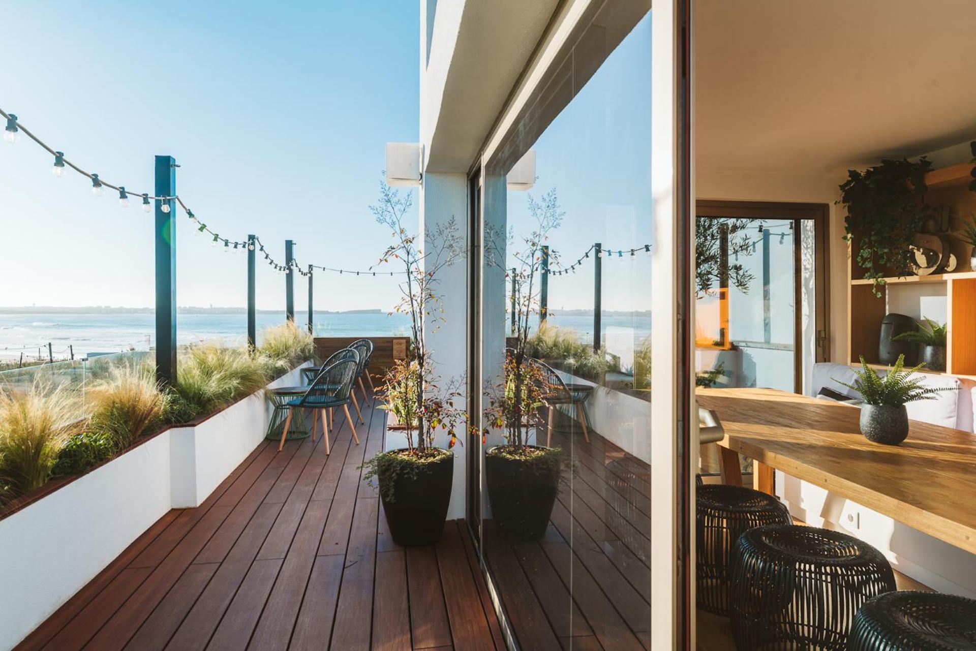 The Salty Pelican Yoga & Surf Retreat Peniche Exteriör bild
